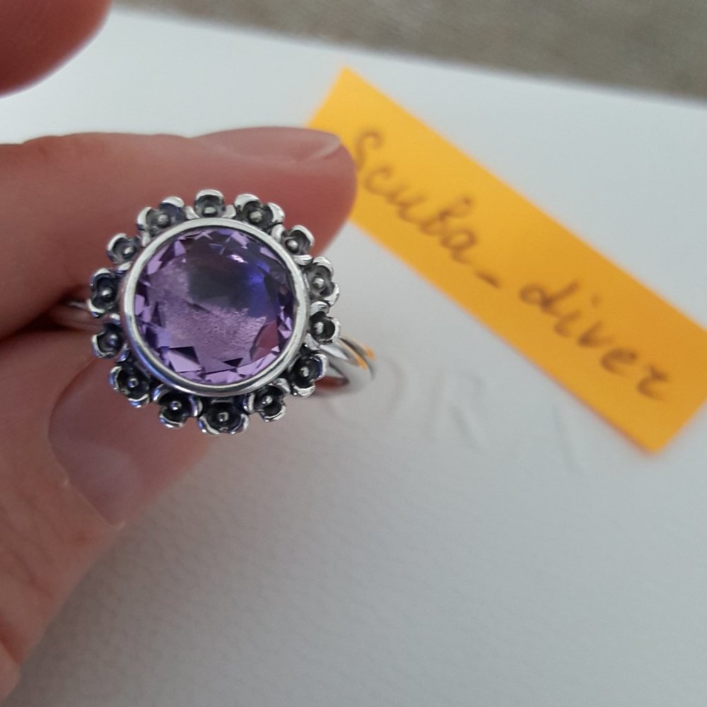 RARE Pandora Floral Elegance Ring Amethyst Purple Size is between 6 and 6.5